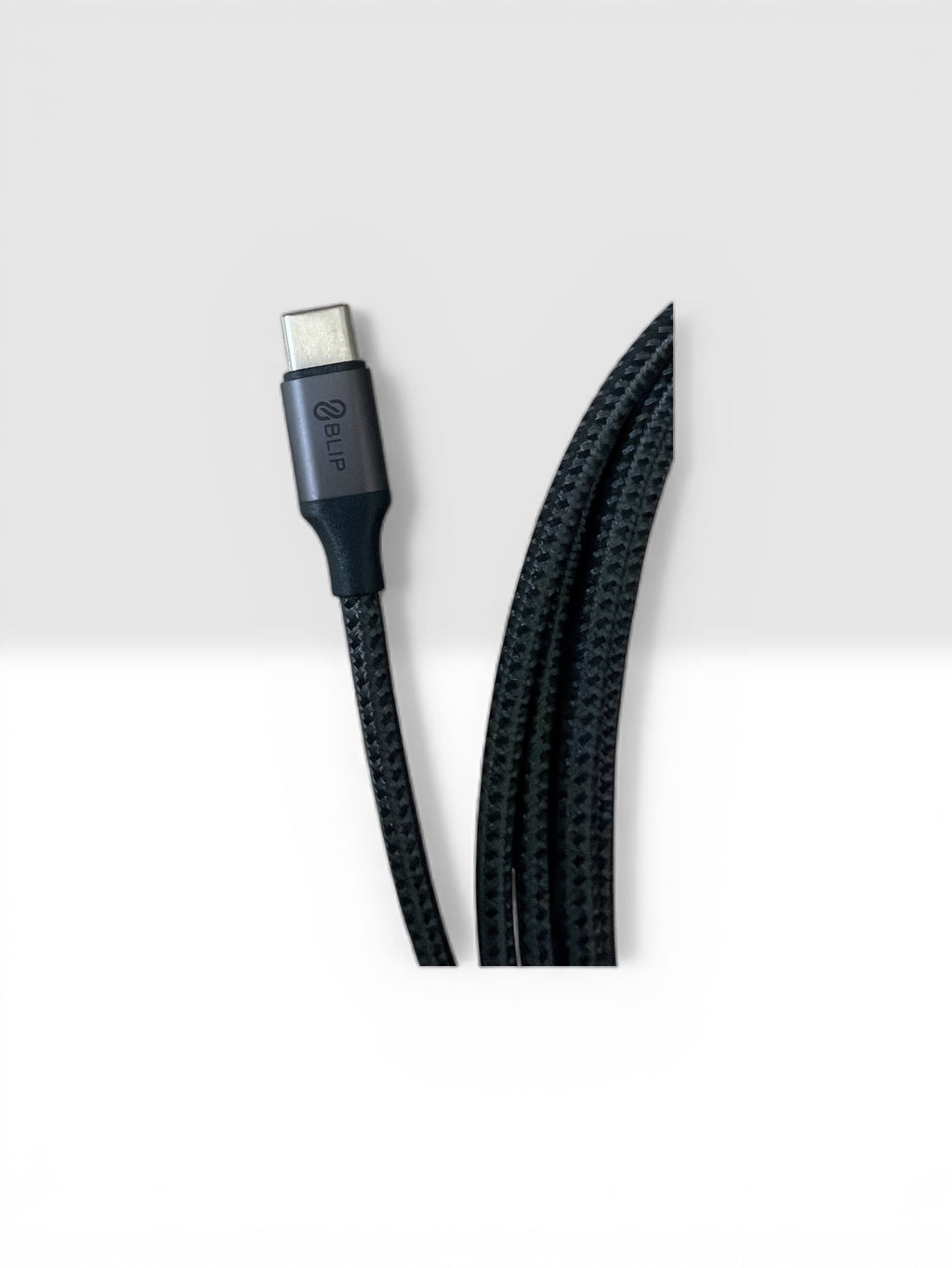 USB-C to USB-C cable (1m)